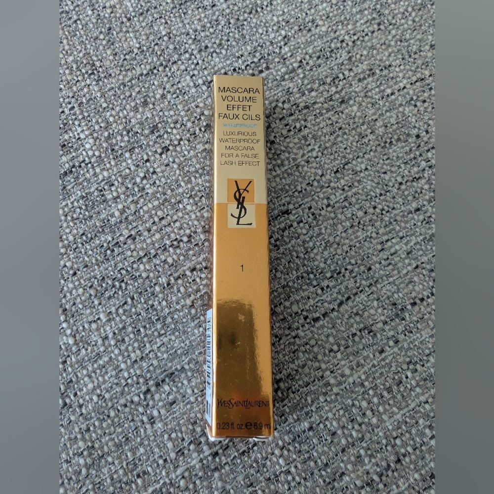 Yves Saint Laurent Gold Mascara Volume Effet Faux Cils -Waterproof